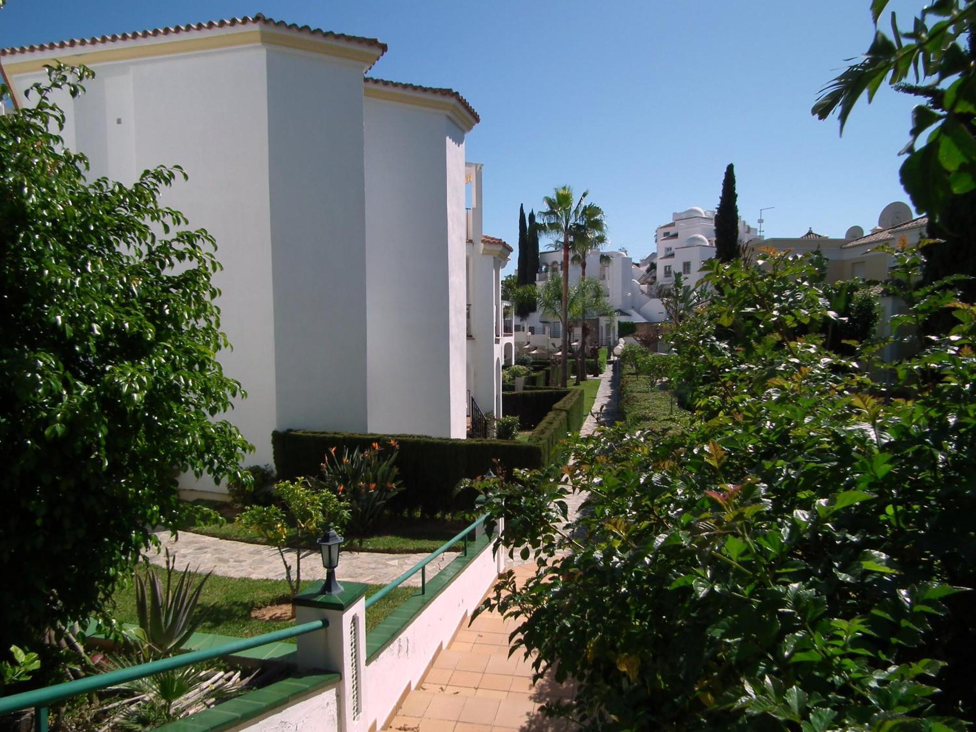 Apartamento Nerja Playa Burriana Екстериор снимка